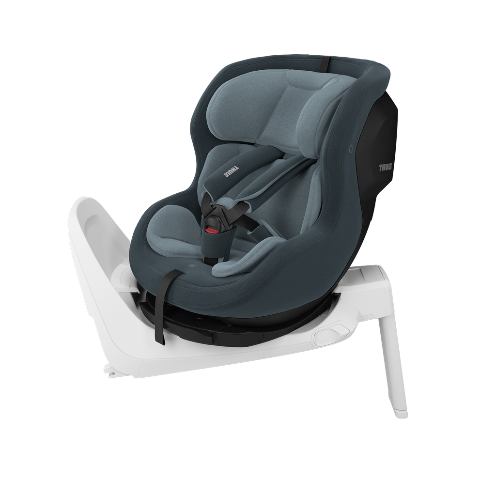 Thule Elm toddler car seat darkest blue