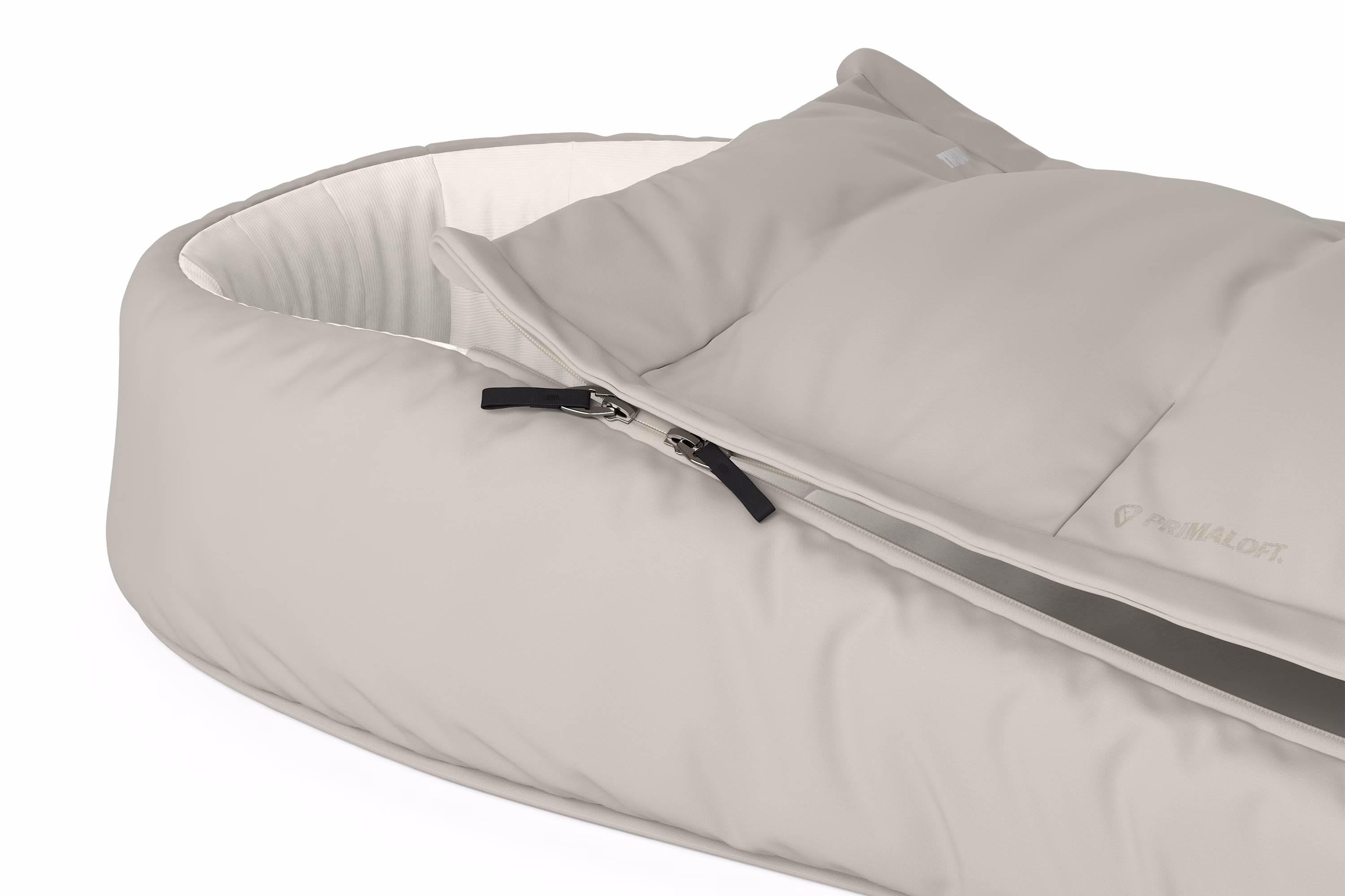 Thule Elements S Feature: Full zipper