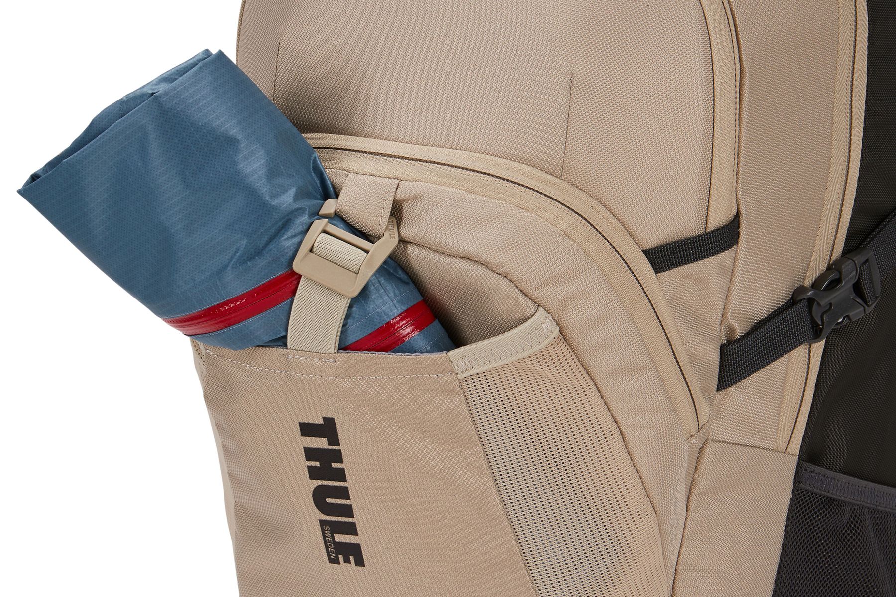 thule narrator backpack