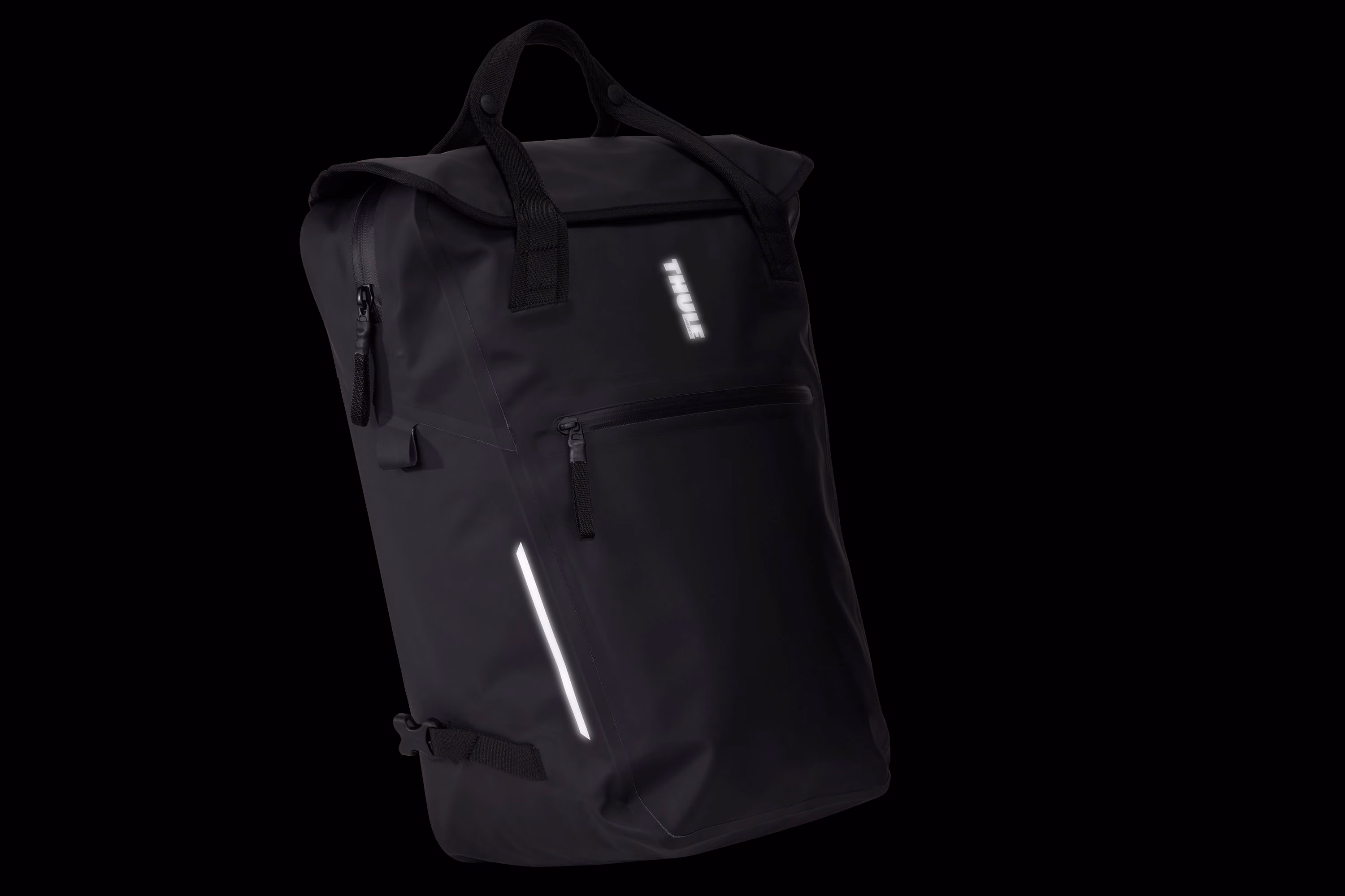 Thule Shield pannier with InLock 23L black