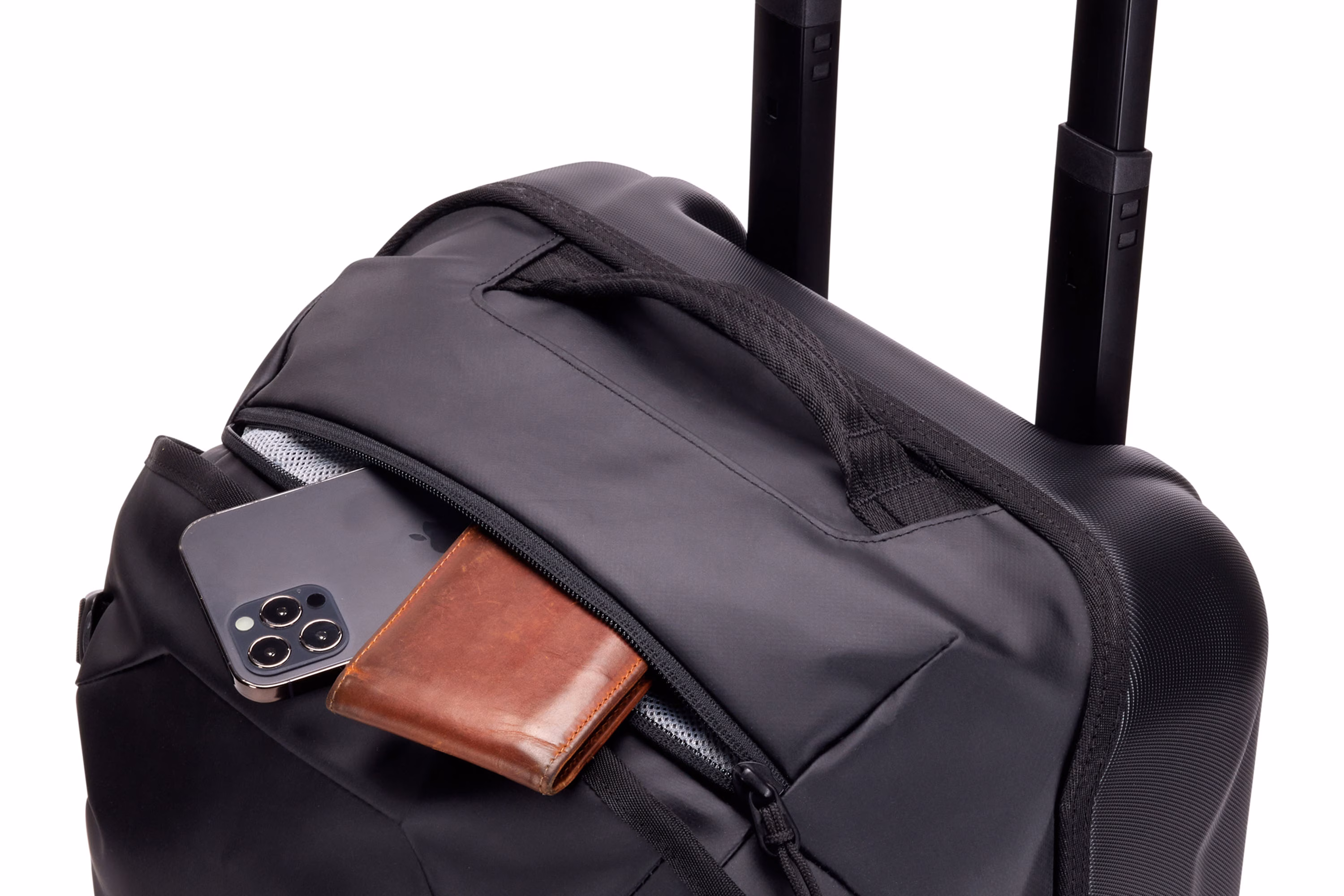 Thule Chasm carry on black