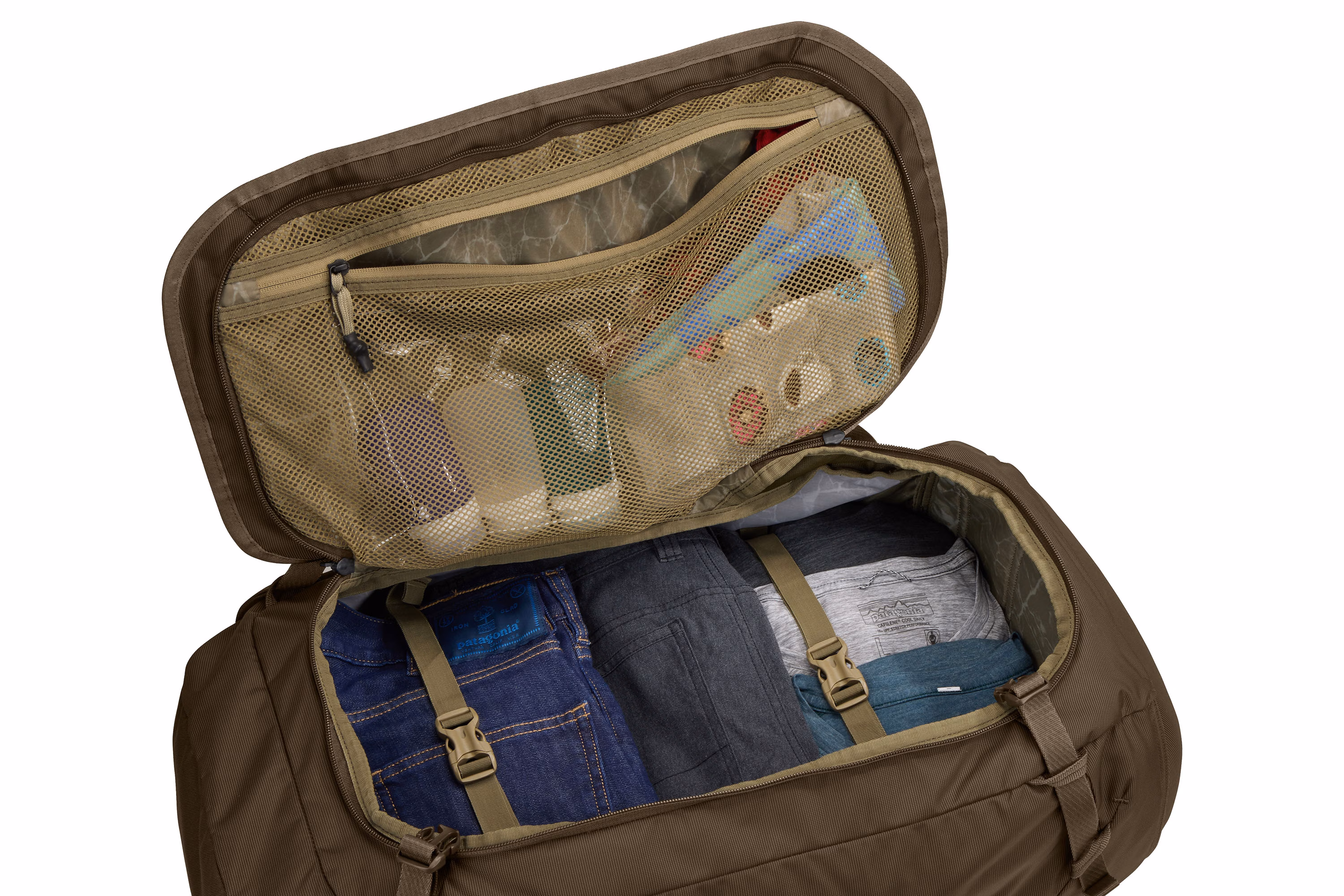 Thule Landmark 70L feature