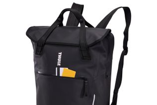 Thule Shield pannier with InLock 23L black
