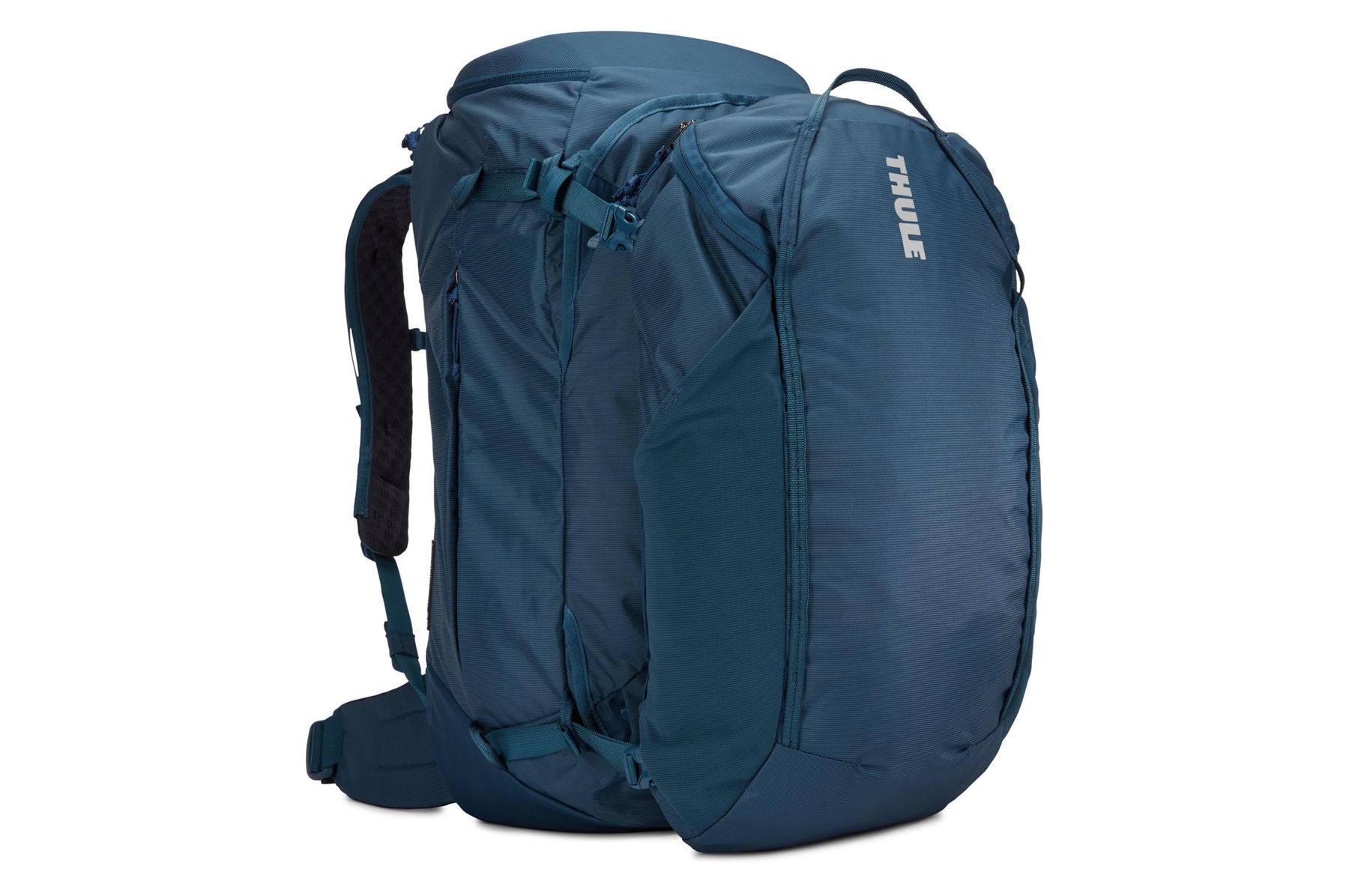 thule backpack travel