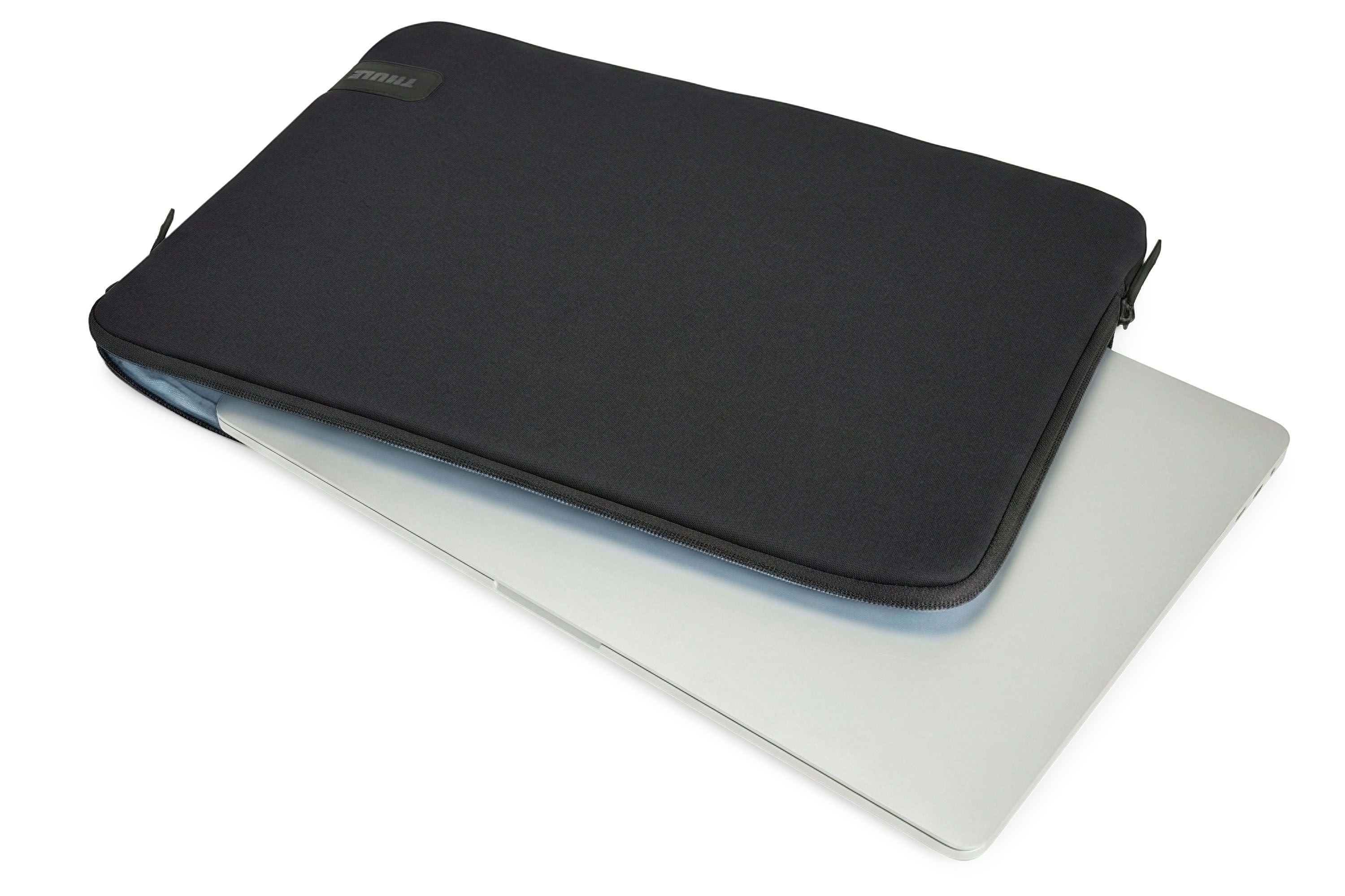 Thule Koya sleeve PC/MB Pro 16" black