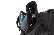 thule 32 liter crossover backpack
