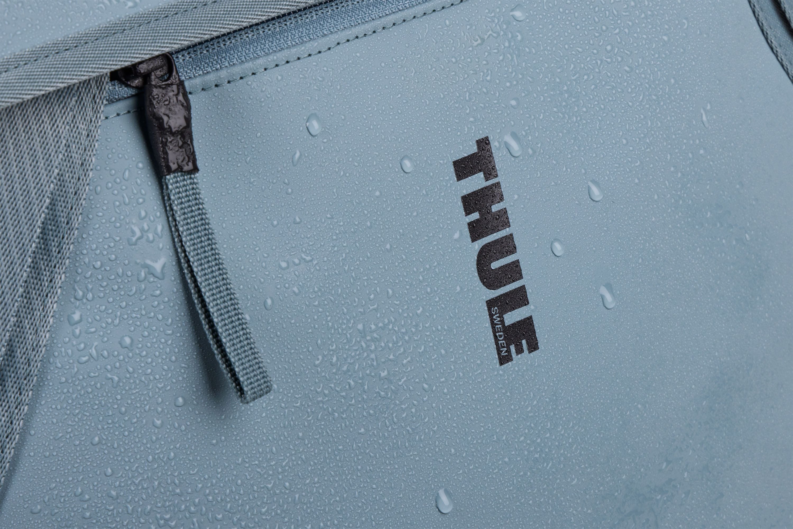 Thule Chasm tote with InLock 25L mid blue