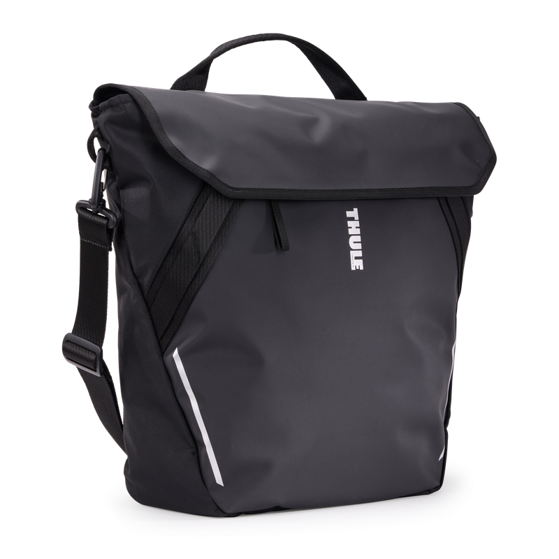 Thule Chasm courier with InLock 22L black