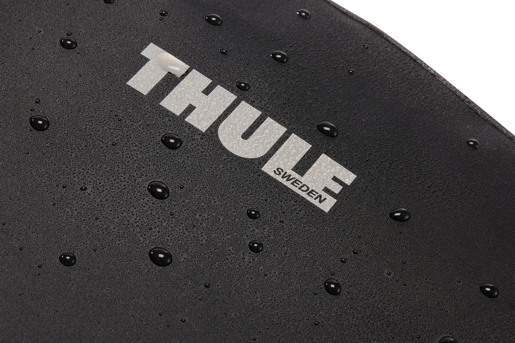 Thule Shield Pannier Small TSP2213 waterproof