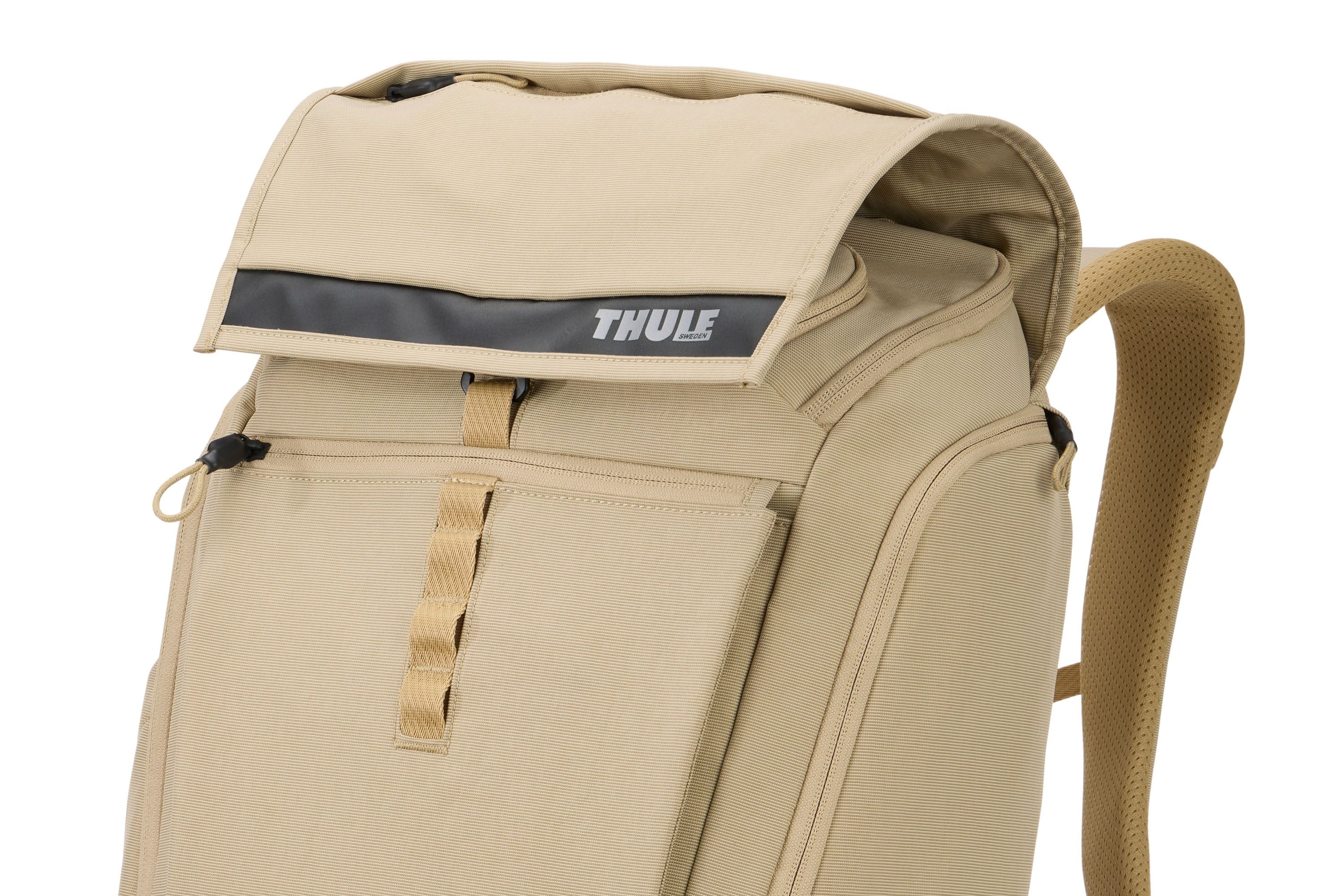 Thule Paramount backpack 27L gentle beige