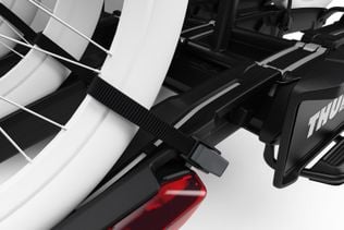Thule Epos with lights 3B feature 903311