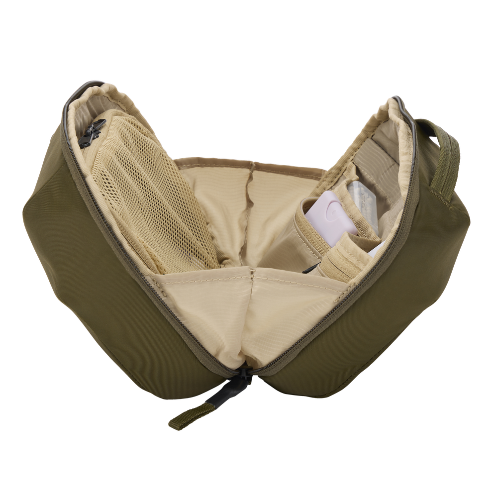 Thule EnRoute travel kit natural green