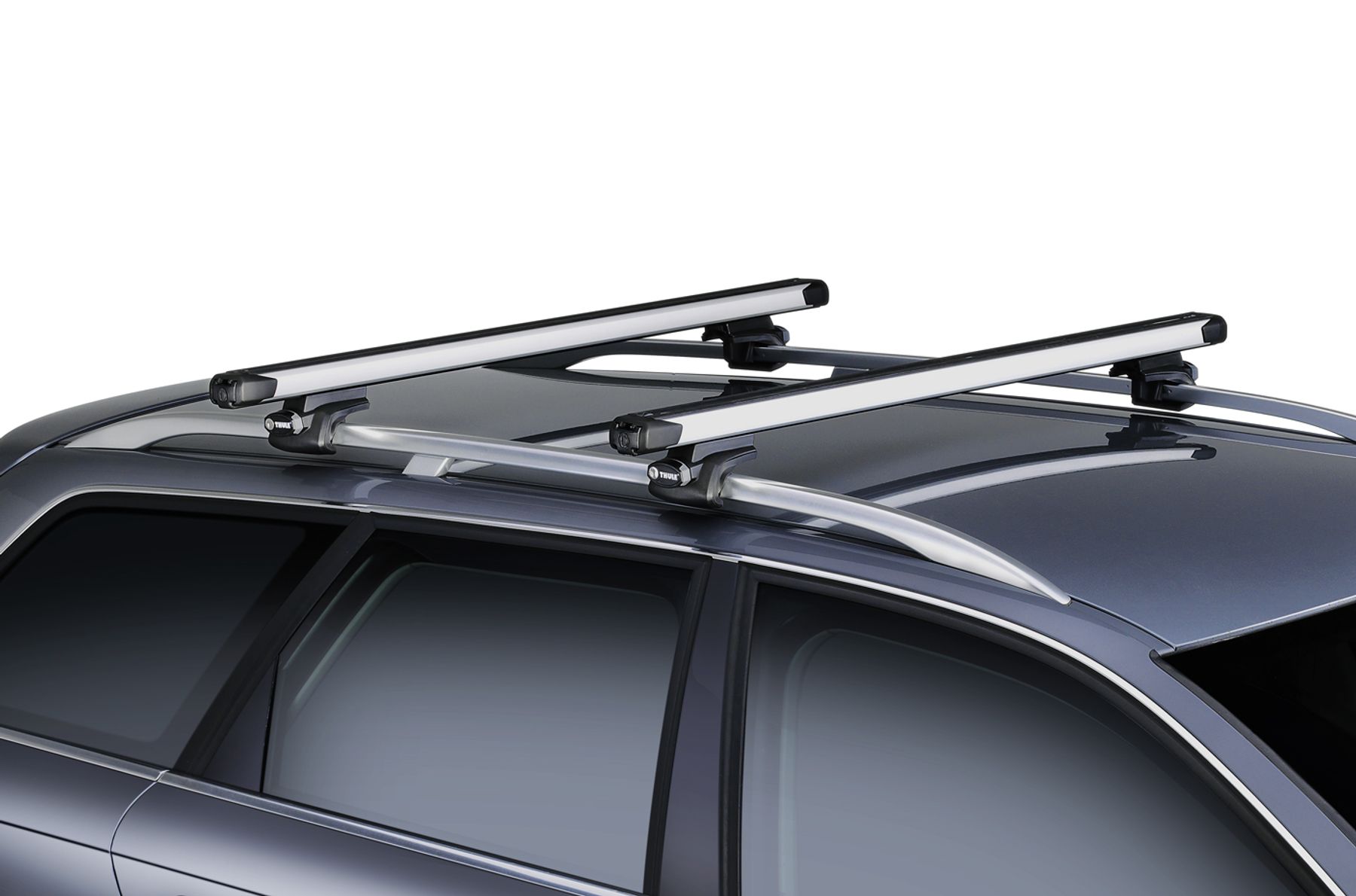 Багажник на крышу автомобиля можно. Багажник Thule SLIDEBAR. Thule дуги SLIDEBAR. Багажные дуги Thule. Багажные поперечины Thule для Mercedes c180.