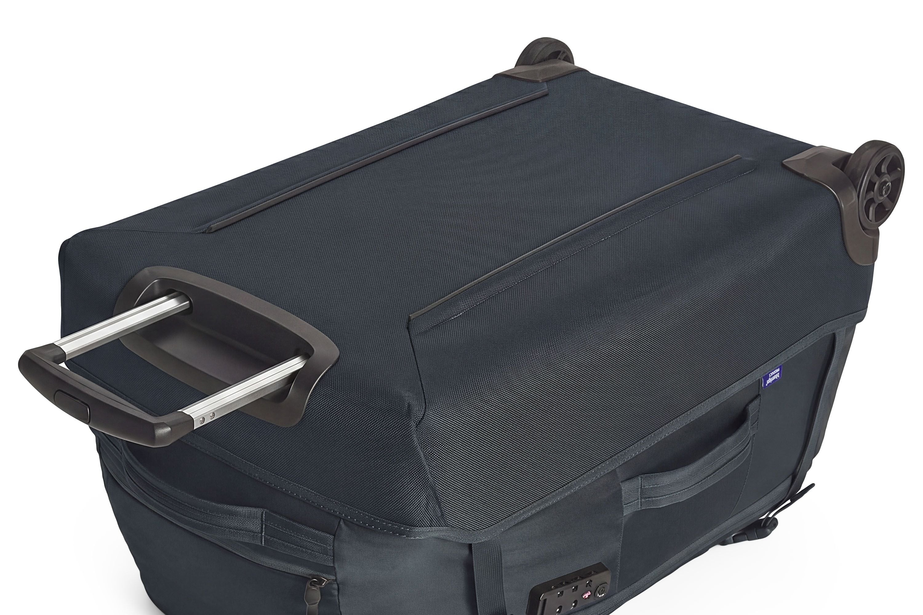 Thule EnRoute wheeled duffel darkest blue
