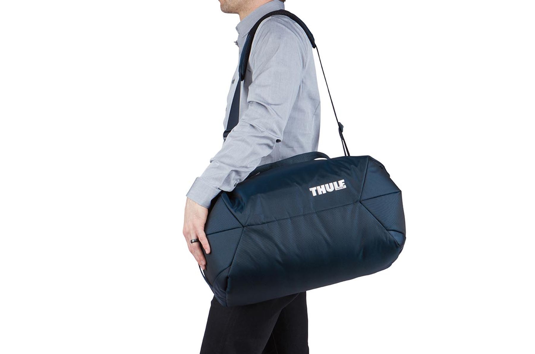 thule subterra duffel