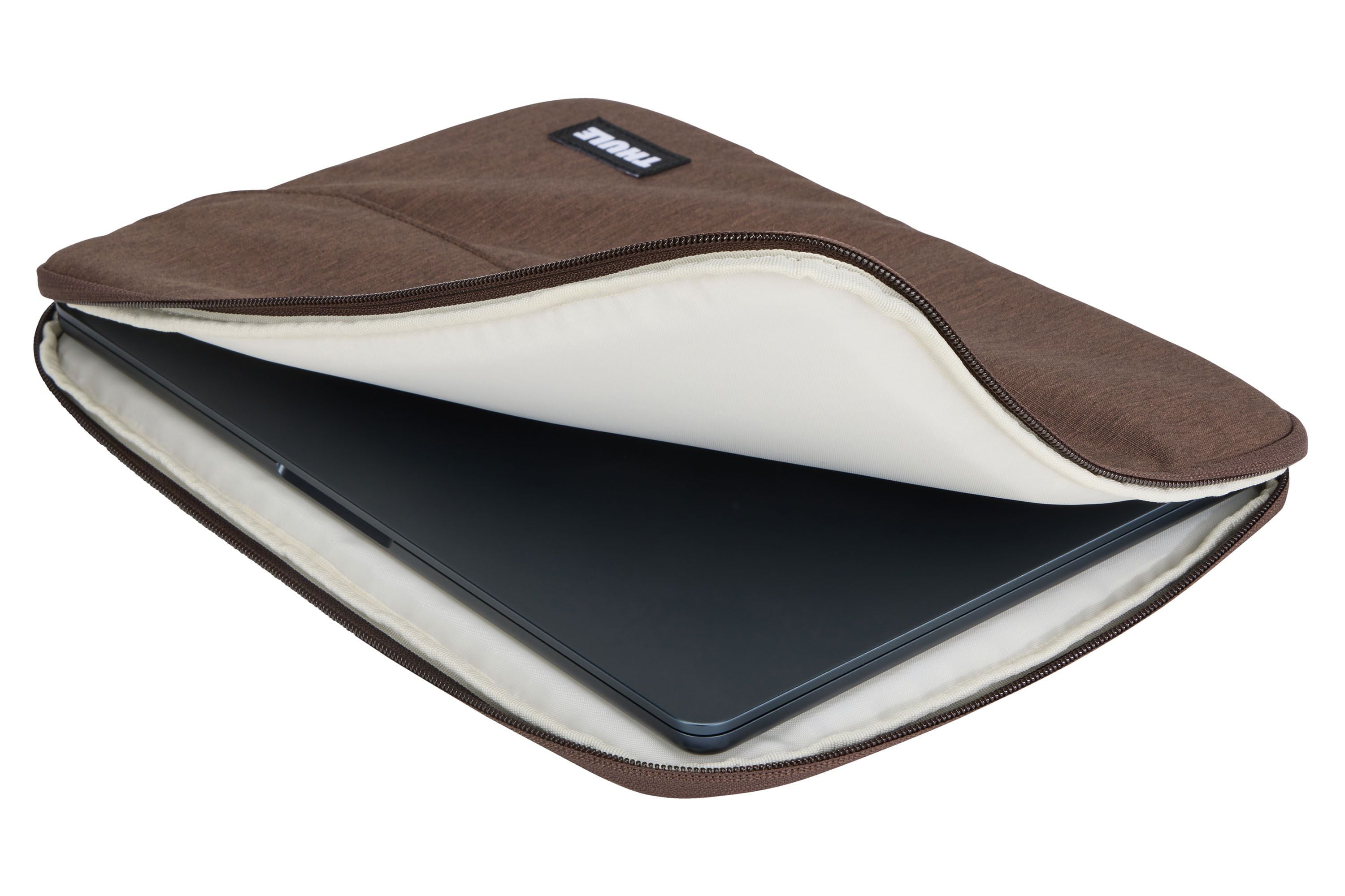 Thule Lithos sleeve MacBook Air 13'' nuanced brown