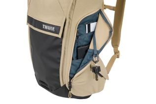Thule Paramount commute bike backpack 20L gentle beige