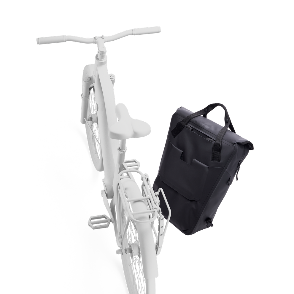 Thule Shield backpack with InLock 23L black