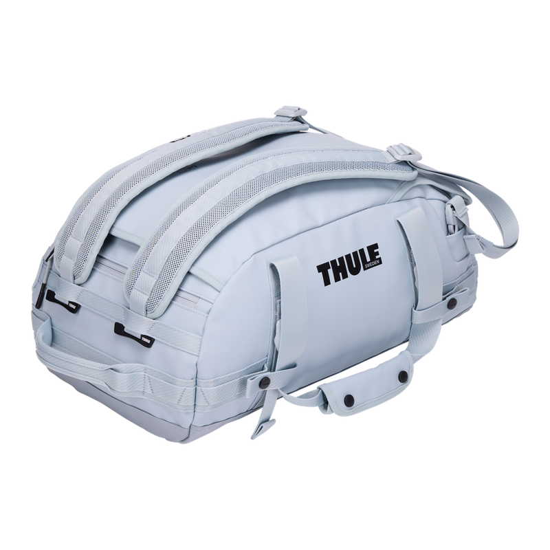 Thule Chasm 30L duffel bag soft blue