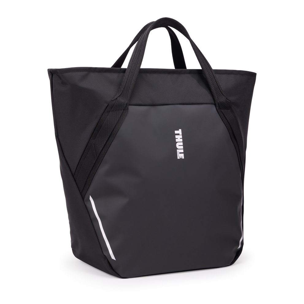 Thule Chasm tote with InLock 25L black