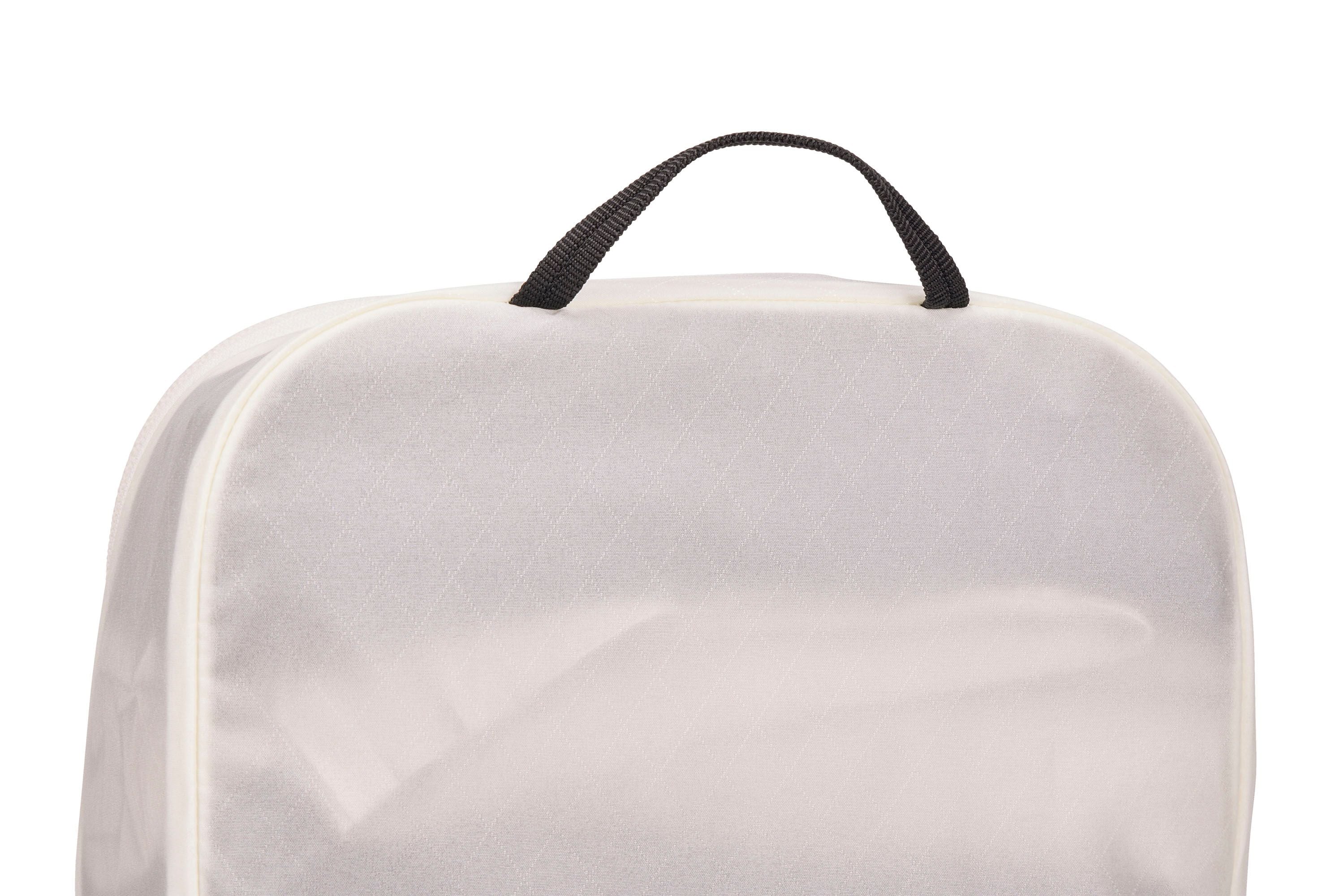 Thule packing cube medium white