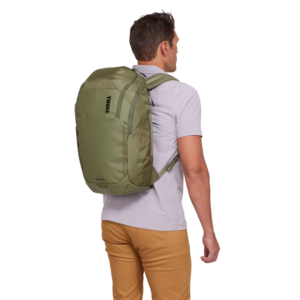 Thule Chasm laptop backpack 26L olivine green