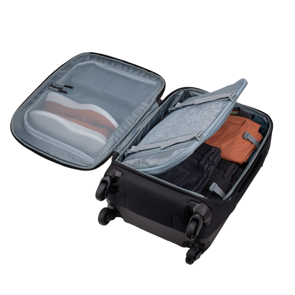 Thule Subterra 2 carry-on spinner black