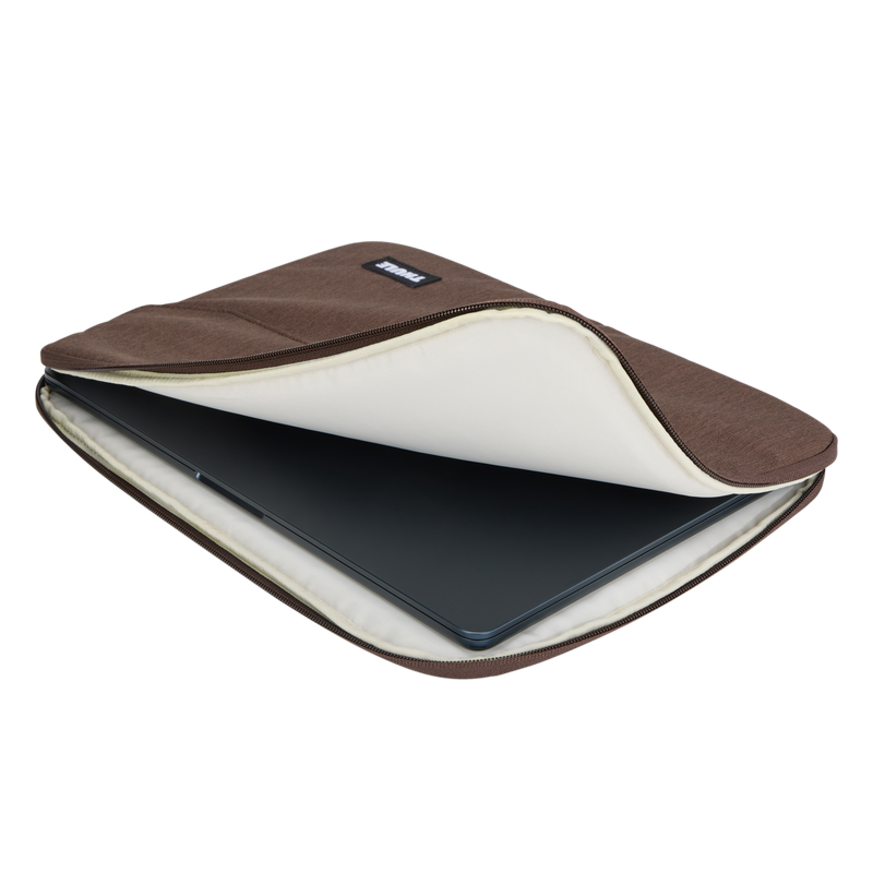 Thule Lithos sleeve MacBook Air 15'' nuanced brown