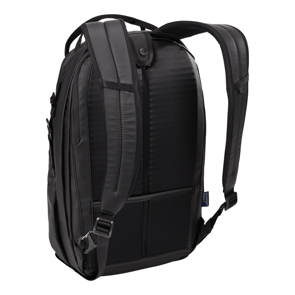 Thule Tact backpack 16L black
