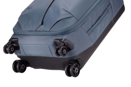 Thule Aion Carry On Spinner