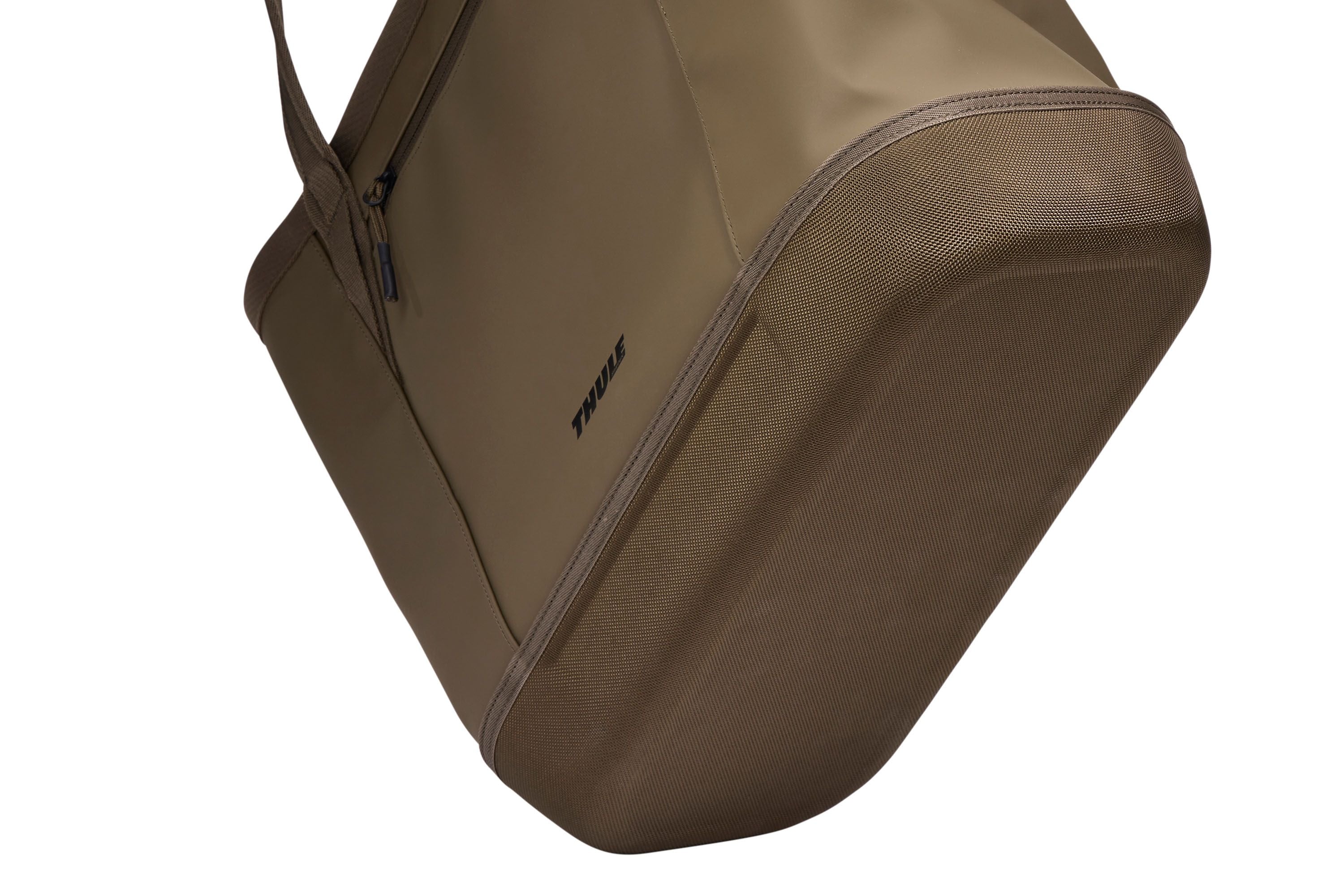 Thule Chasm gear tote 30L deep khaki