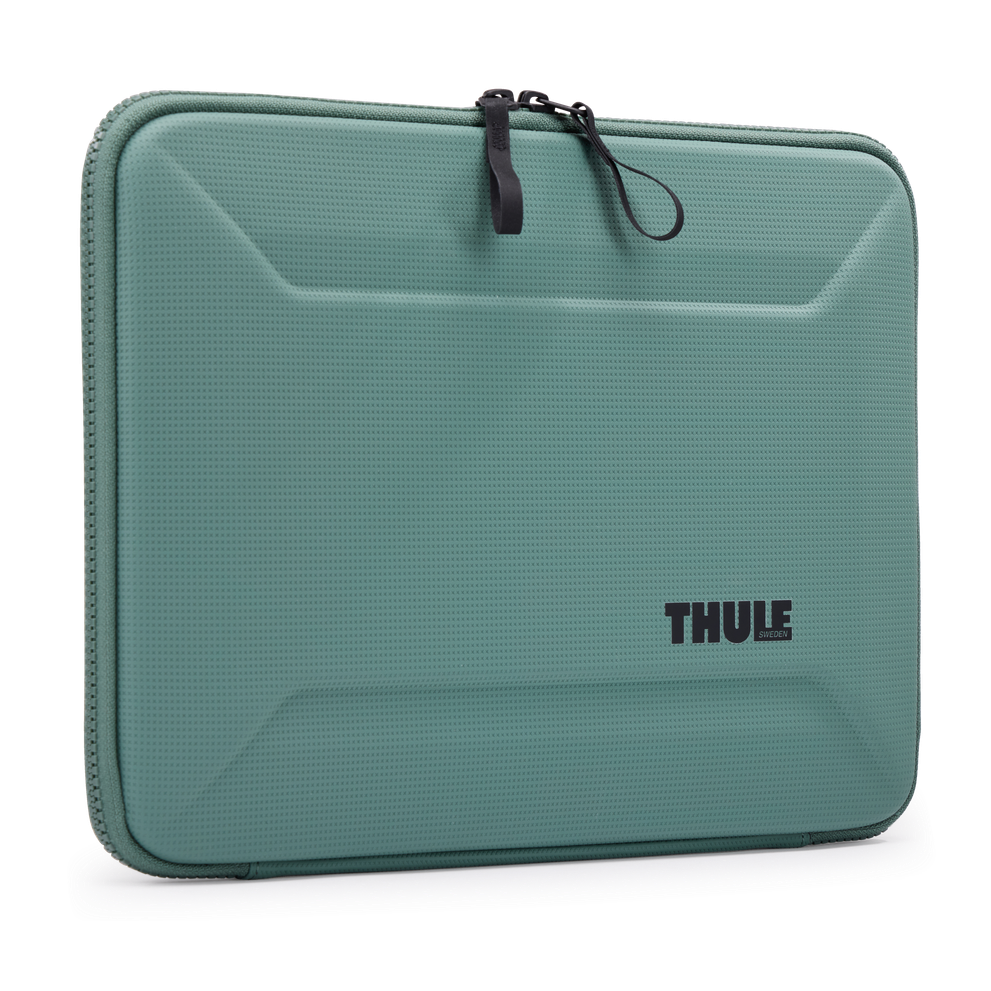 Thule Gauntlet MacBook® Pro sleeve 14" hazy green