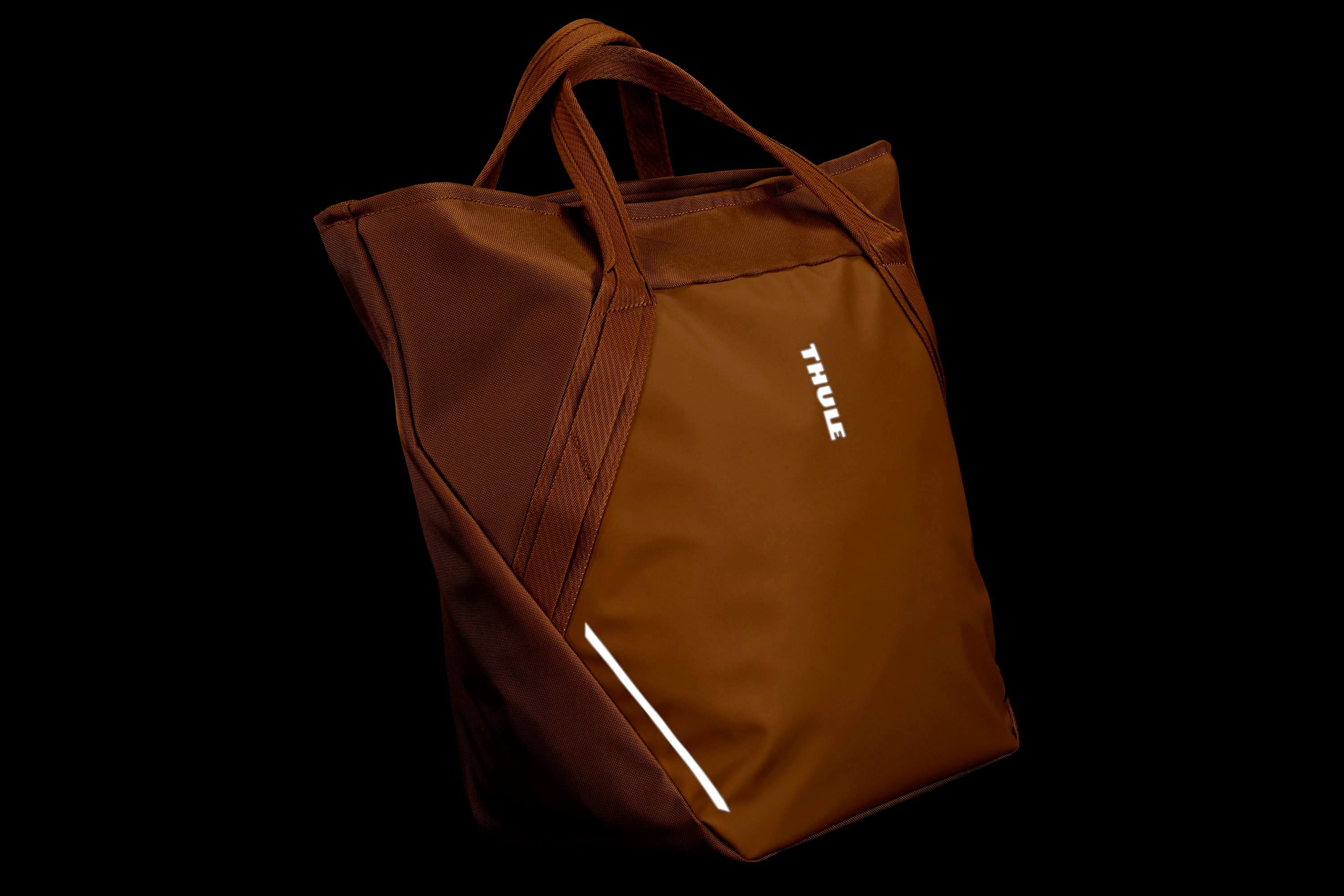 Thule Chasm tote with InLock 25L dusted orange