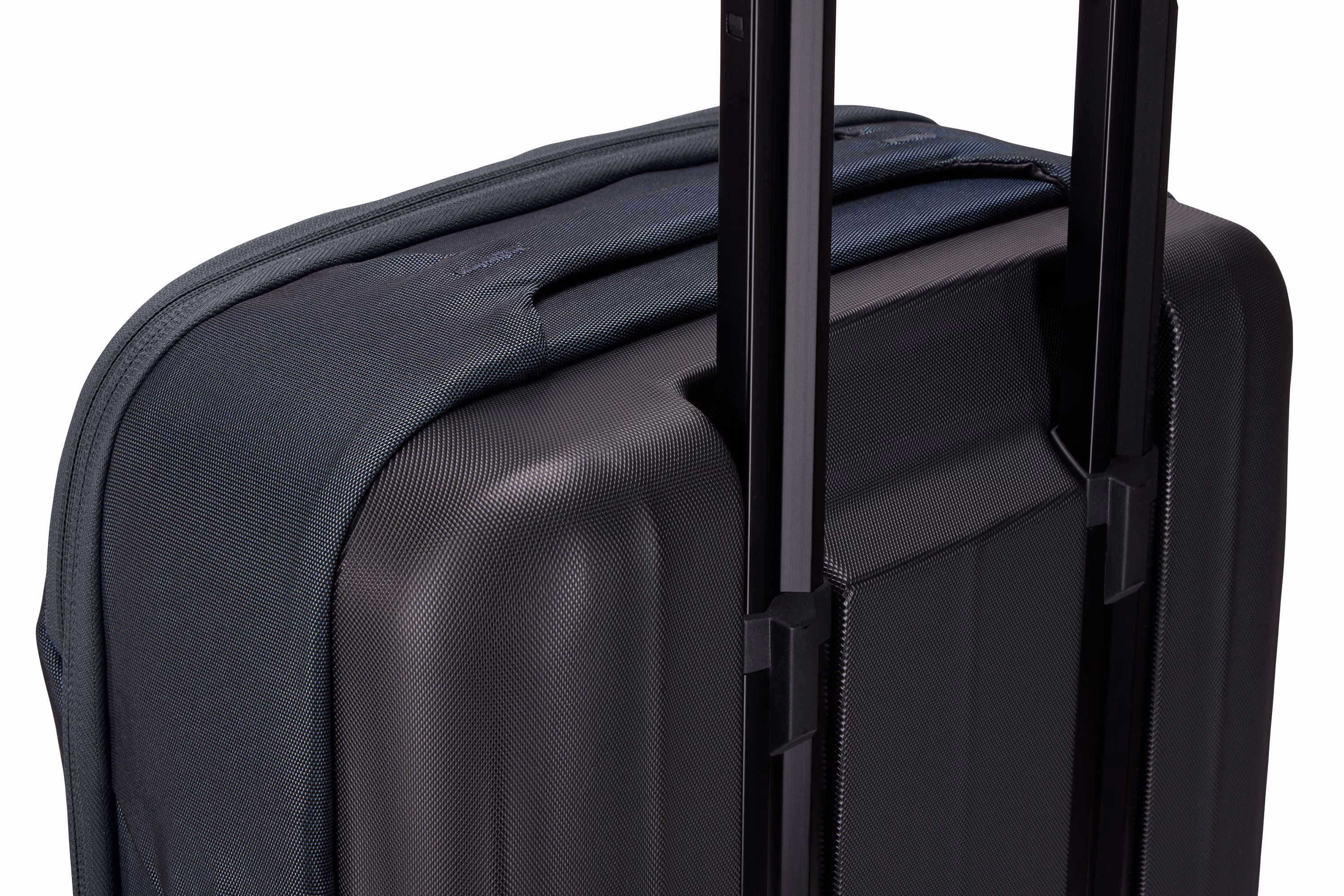 Thule Subterra Carry On Spinner