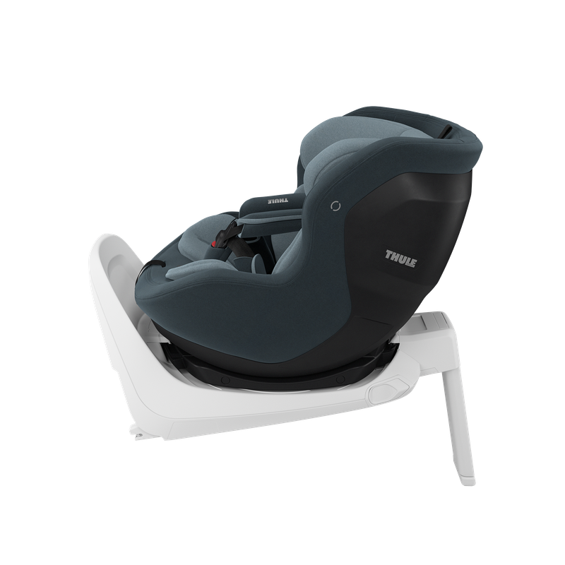Thule Elm toddler car seat darkest blue