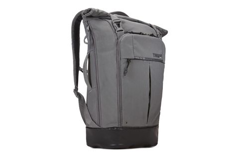 thule backpack with shoe compartment