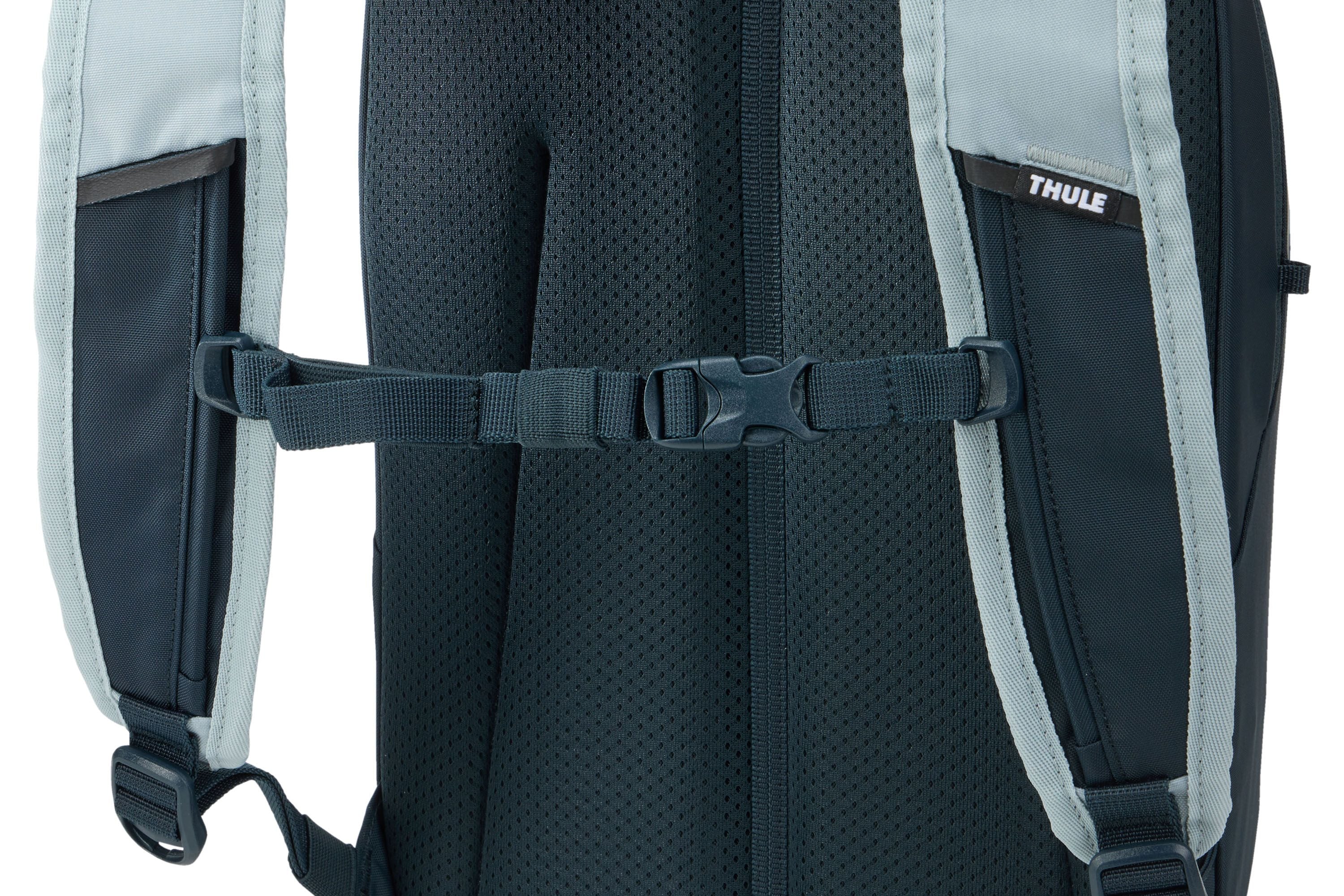 Thule EnRoute backpack 12L soft blue/darkest blue