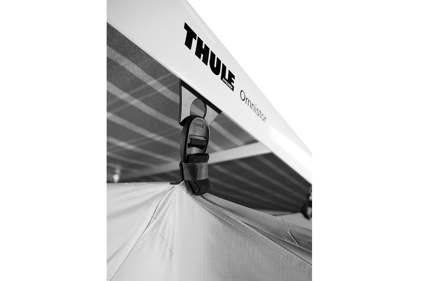 Thule QuickFit Awning Tent black/gray/white - attachment