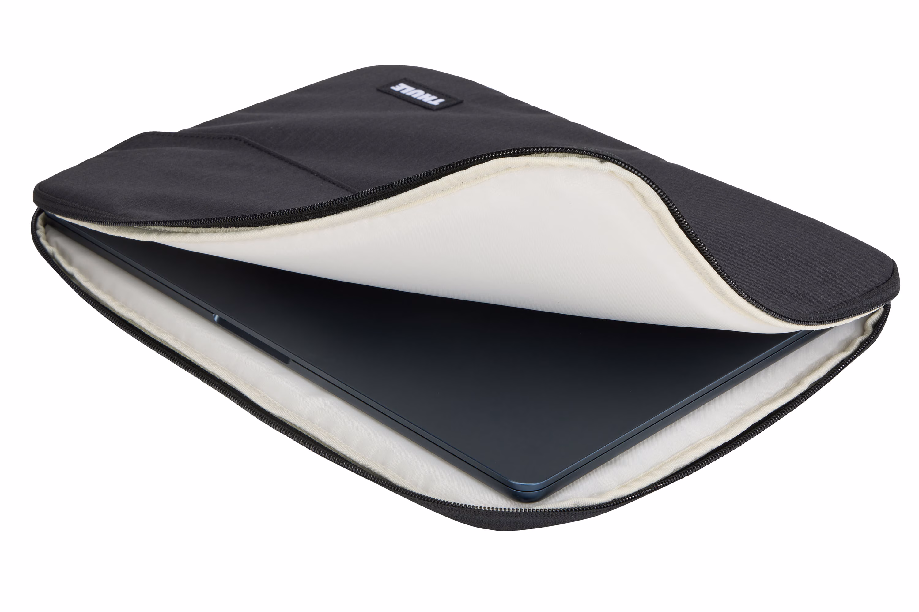 Thule Lithos sleeve MacBook Air 15'' black