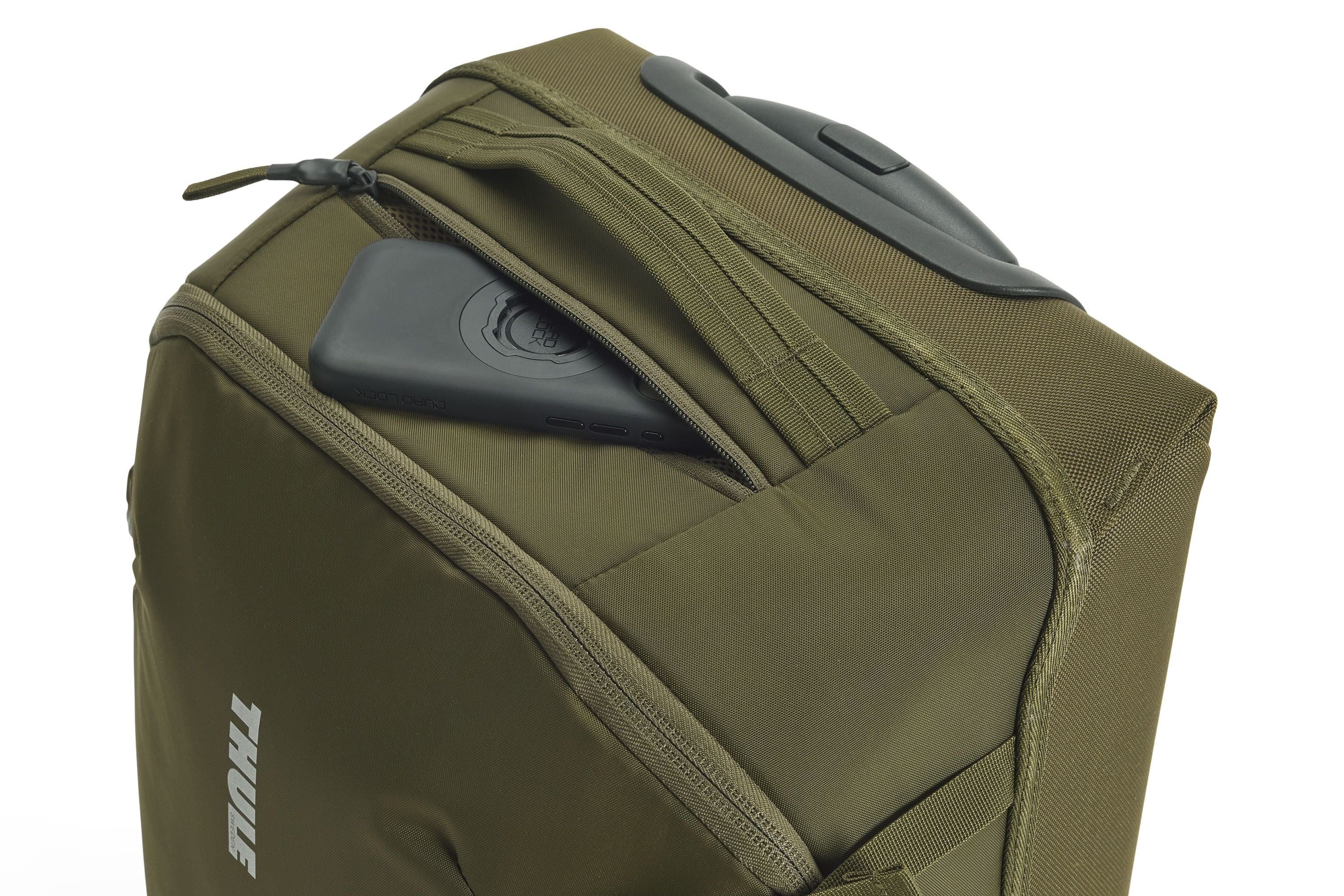 Thule EnRoute carry on natural green