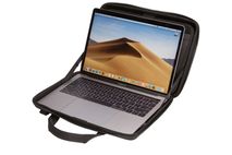 Thule Gauntlet MacBook Pro Attache 13 inches