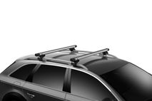 Thule SlideBar Evo System on car
