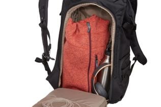 Thule Covert DSLR Backpack 24L