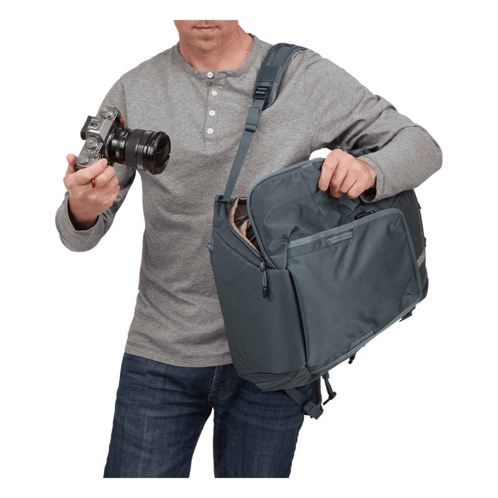 Thule Covert camera backpack DSLR 24L dark slate gray