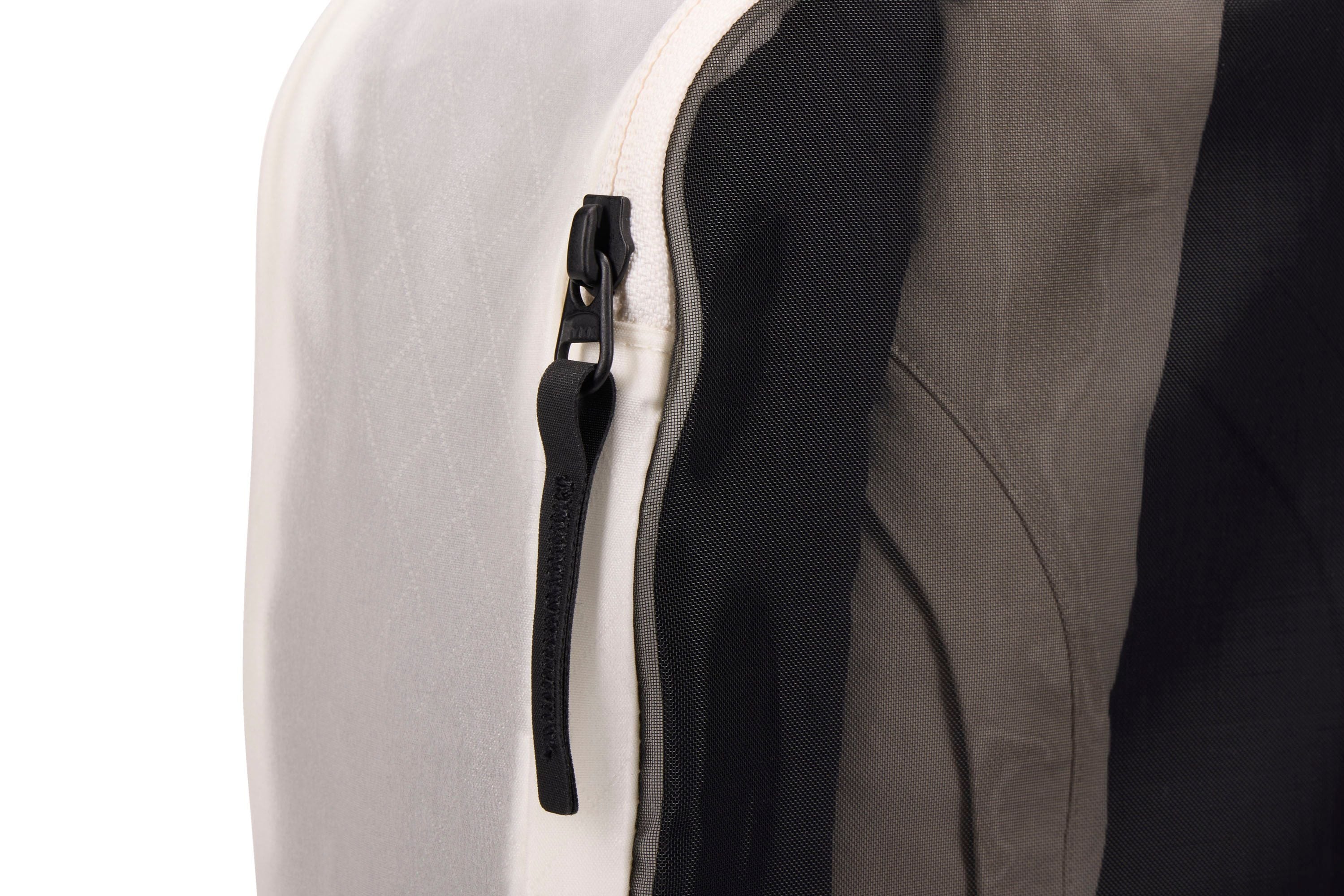 Thule packing cube small white