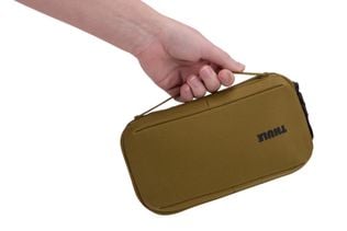 Thule Aion travel organizer