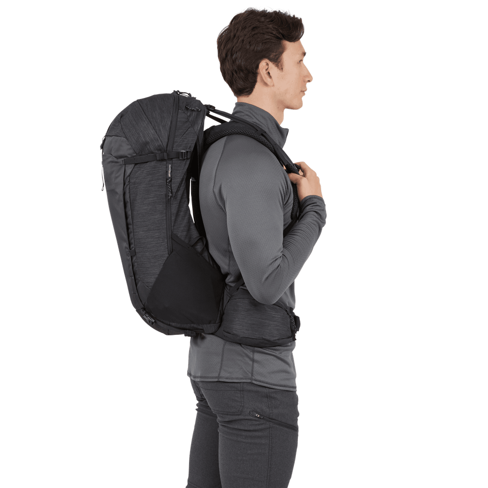 Thule Topio 30L backpacking pack black