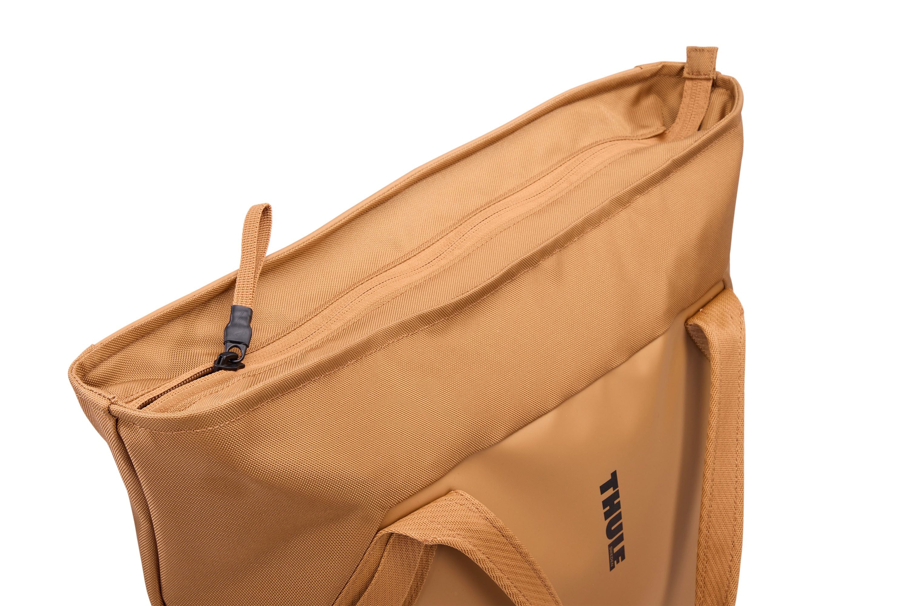 Thule Chasm tote with InLock 25L dusted orange