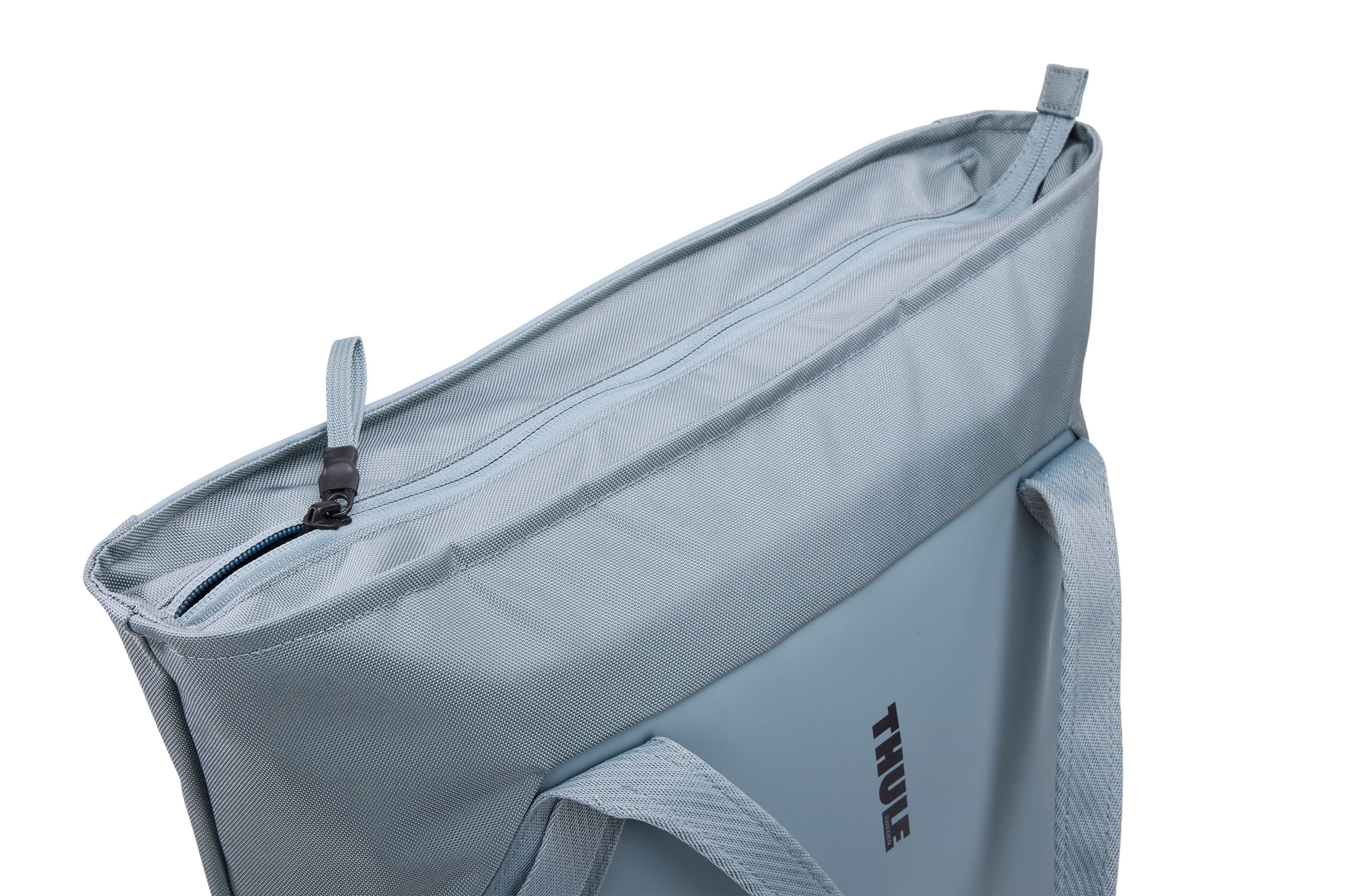 Thule Chasm tote with InLock 25L mid blue