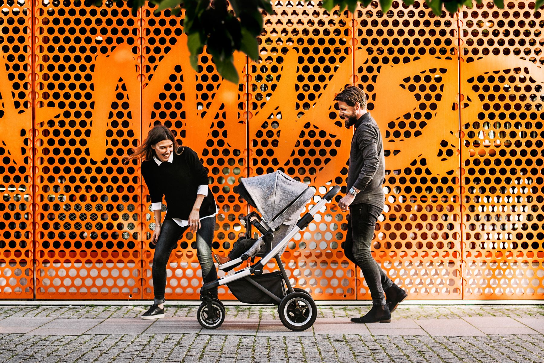 thule sleek weight limit